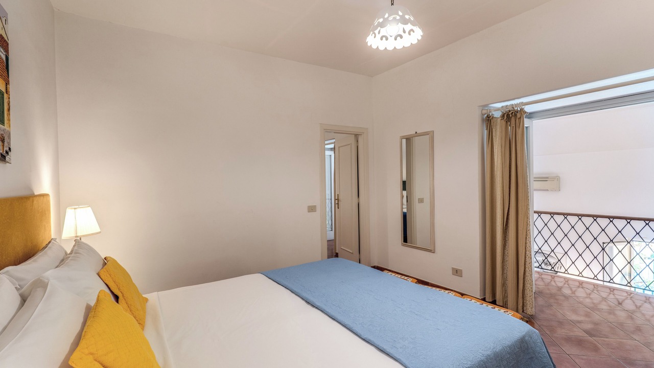 Photo of Bedroom in Positano City Centre