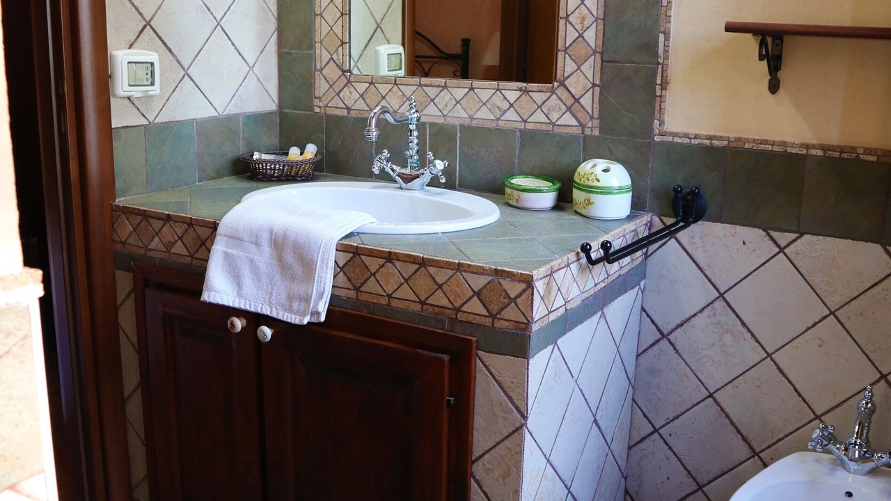 Photo of Bathroom in Syracuse