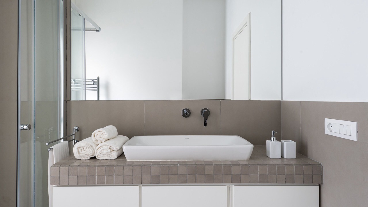 Photo of Bathroom in Picanello-Ognina-Barriera-Canalicchio