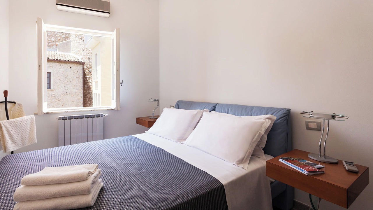 Photo of Bedroom in Taormina City Centre