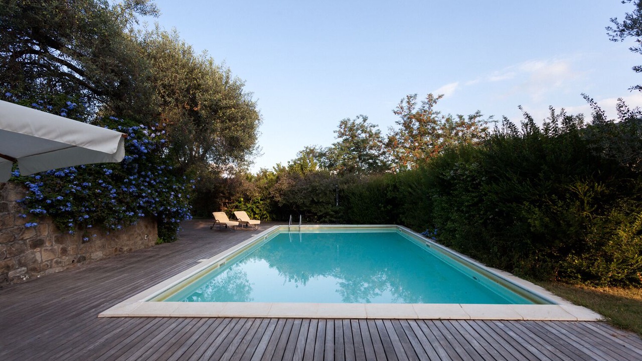 Photo of Outdoor in Mirto