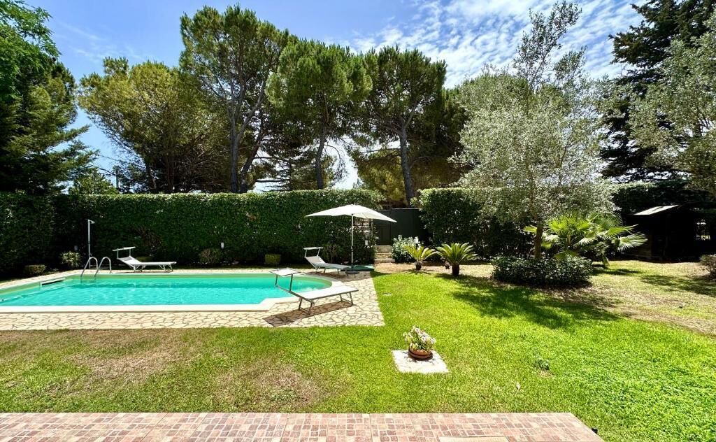 Photo of Outdoor in Avola
