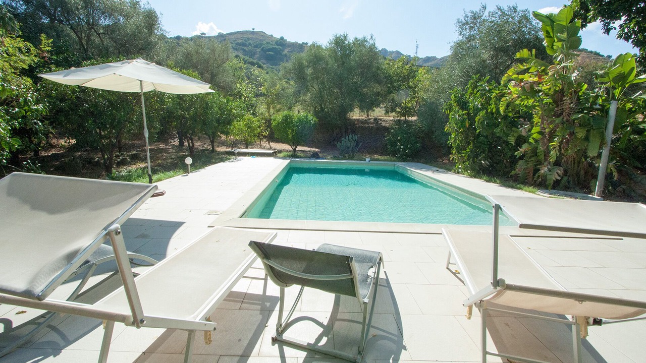 Photo of Outdoor in Mitogio