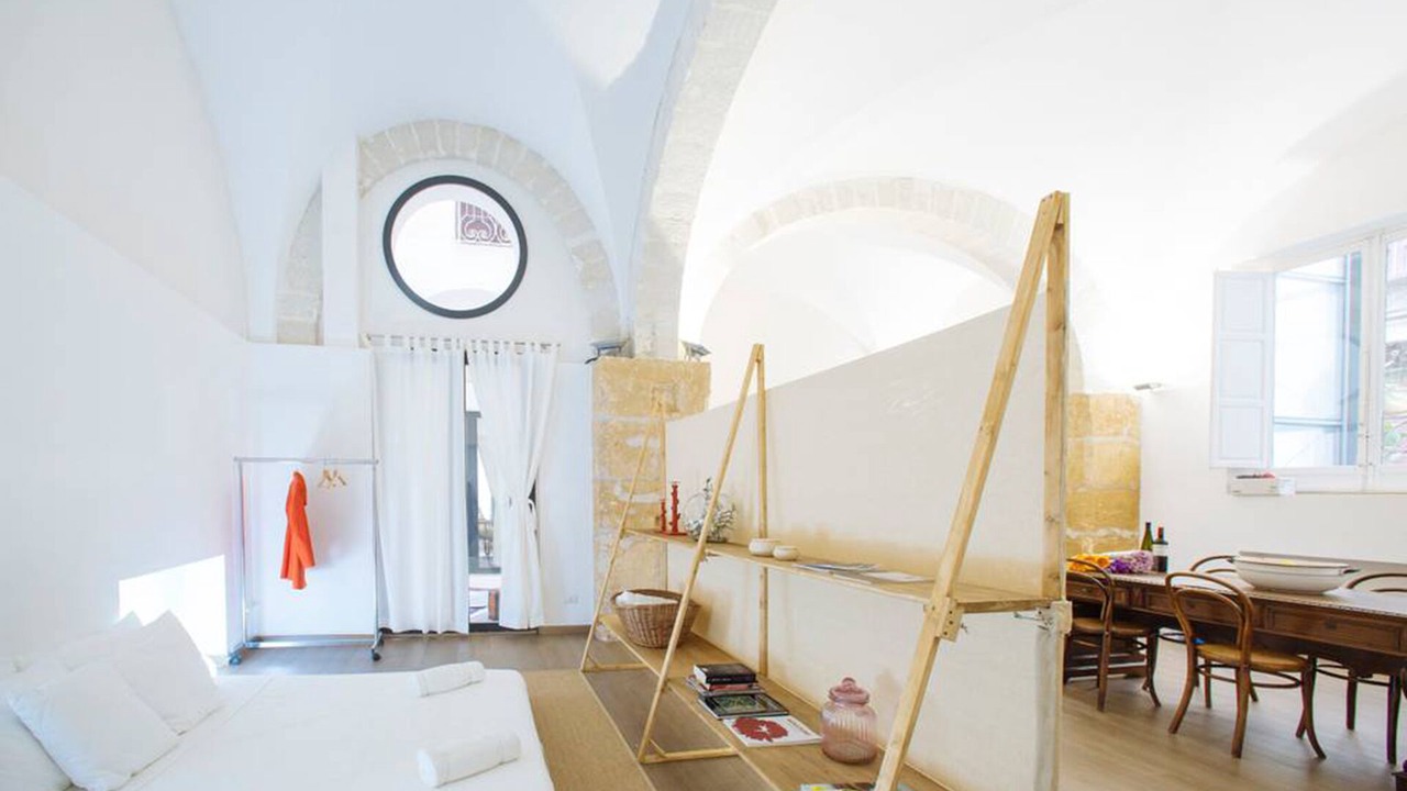 Photo of Bedroom in Trapani City Centre