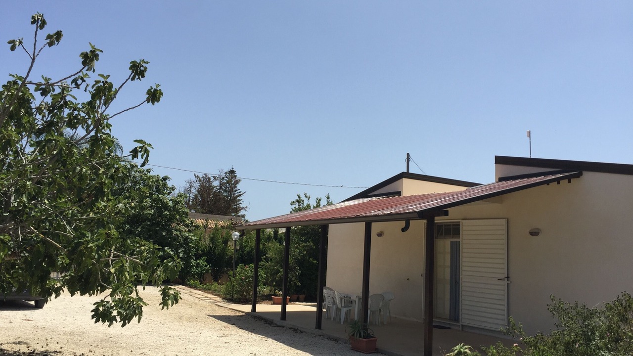 Photo of Patio Balcony in Reitani
