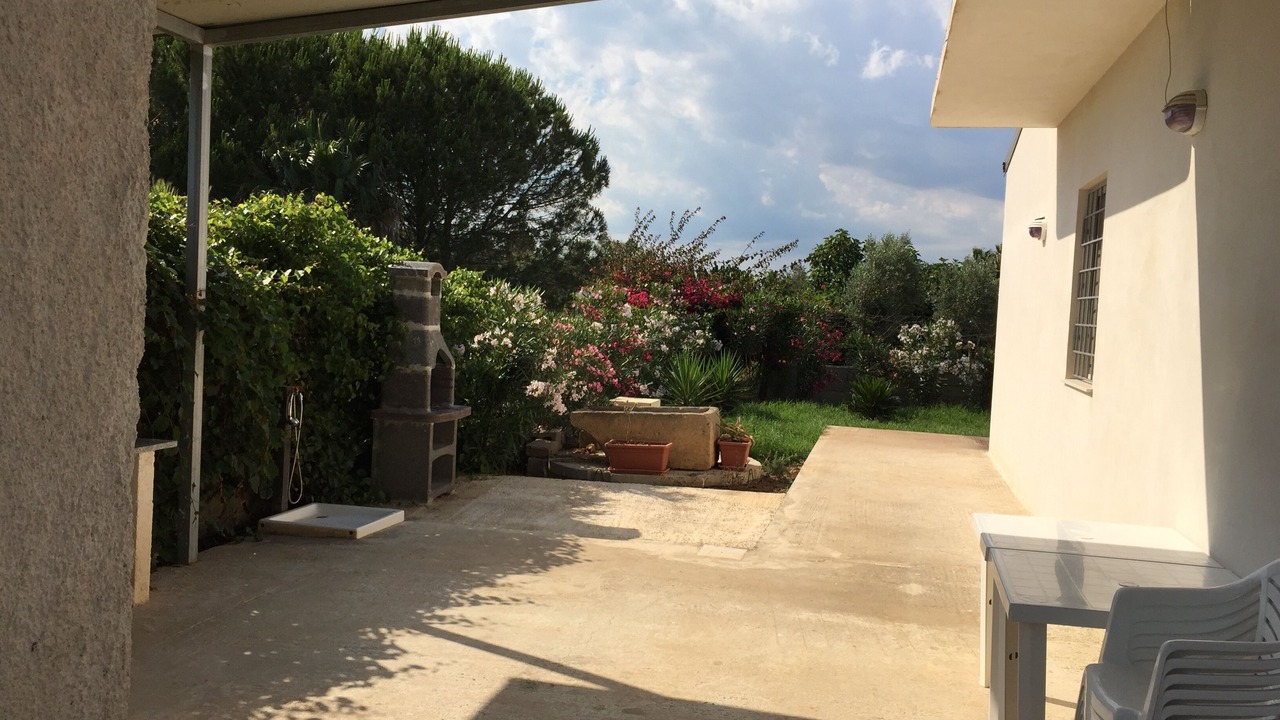 Photo of Patio Balcony in Reitani