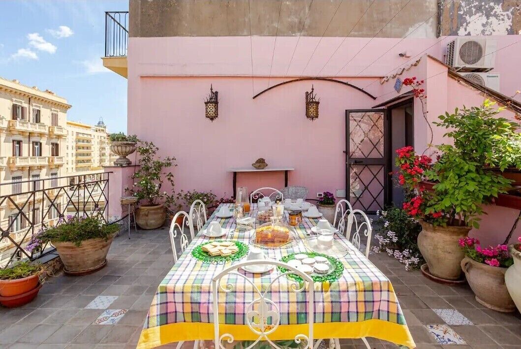 Photo of Outdoor in Palermo
