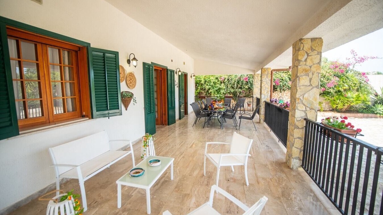 Photo of Patio Balcony in Scopello