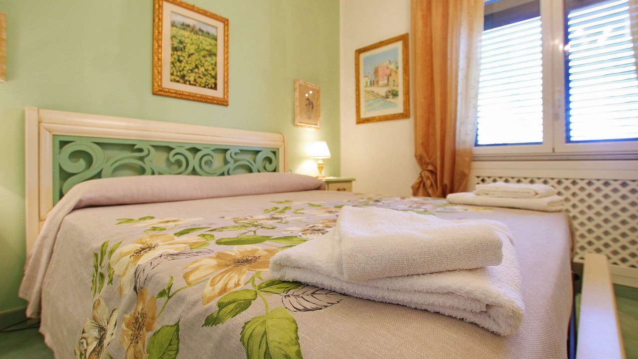 Photo of Bedroom in Capo