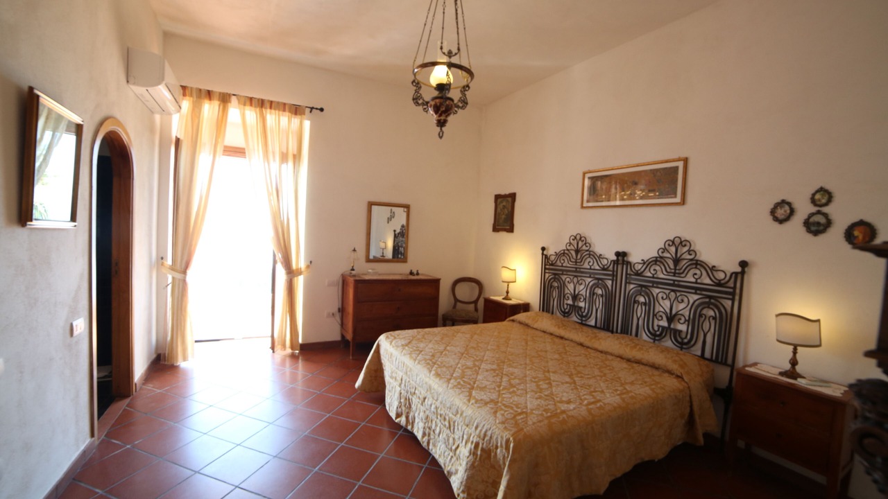 Photo of Bedroom in Pogerola