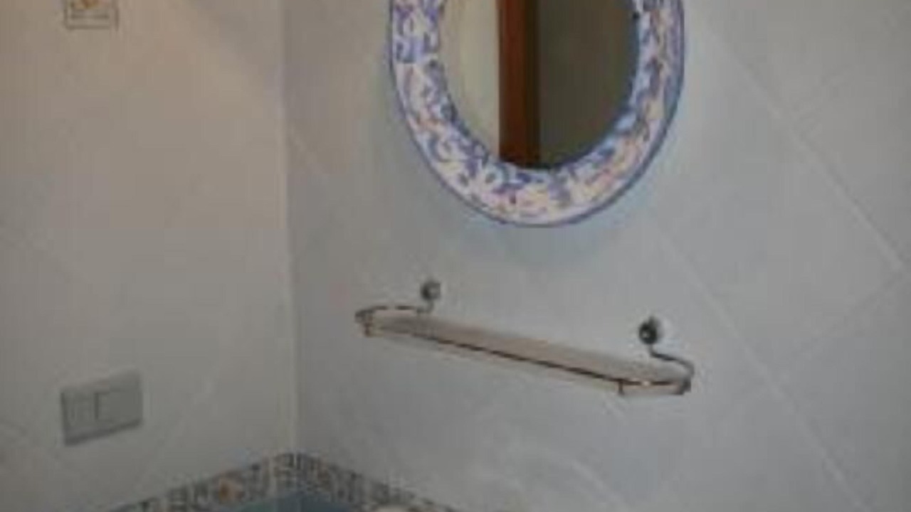 Photo of Bathroom in Patti