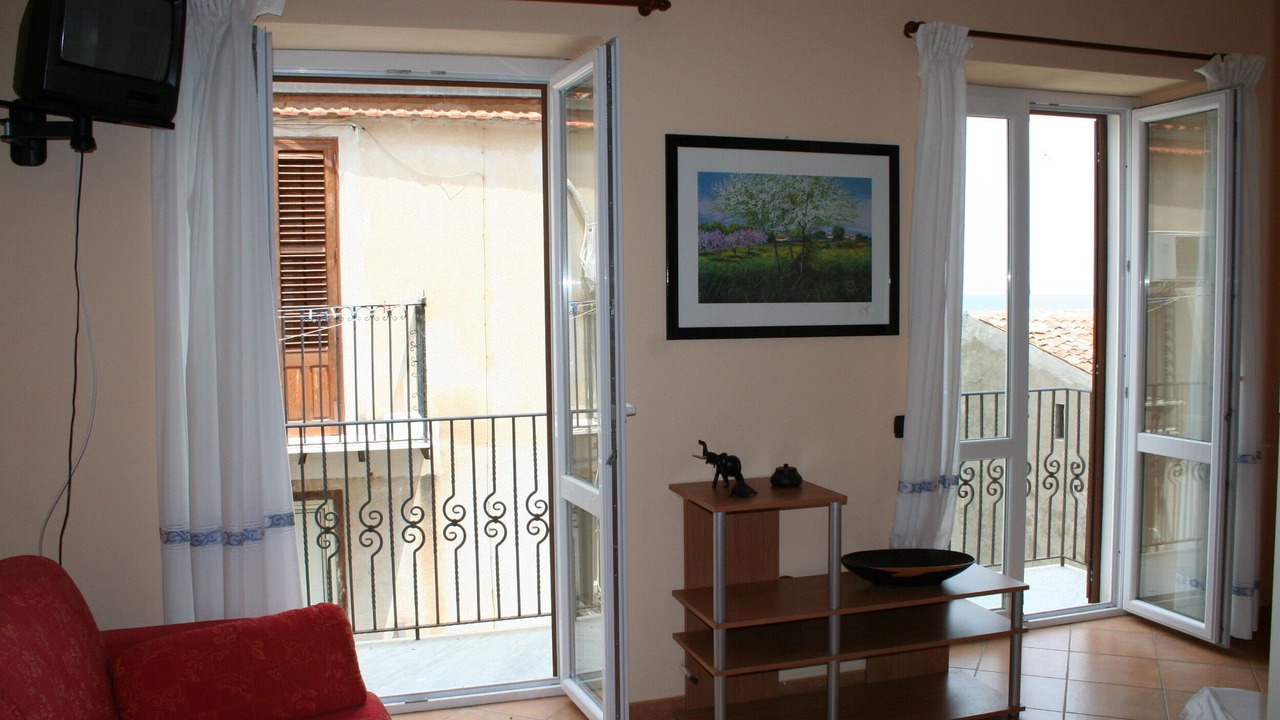 Photo of Livingroom in Old Town