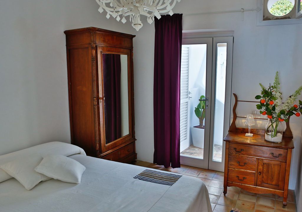 Photo of Bedroom in Santa Marina Salina