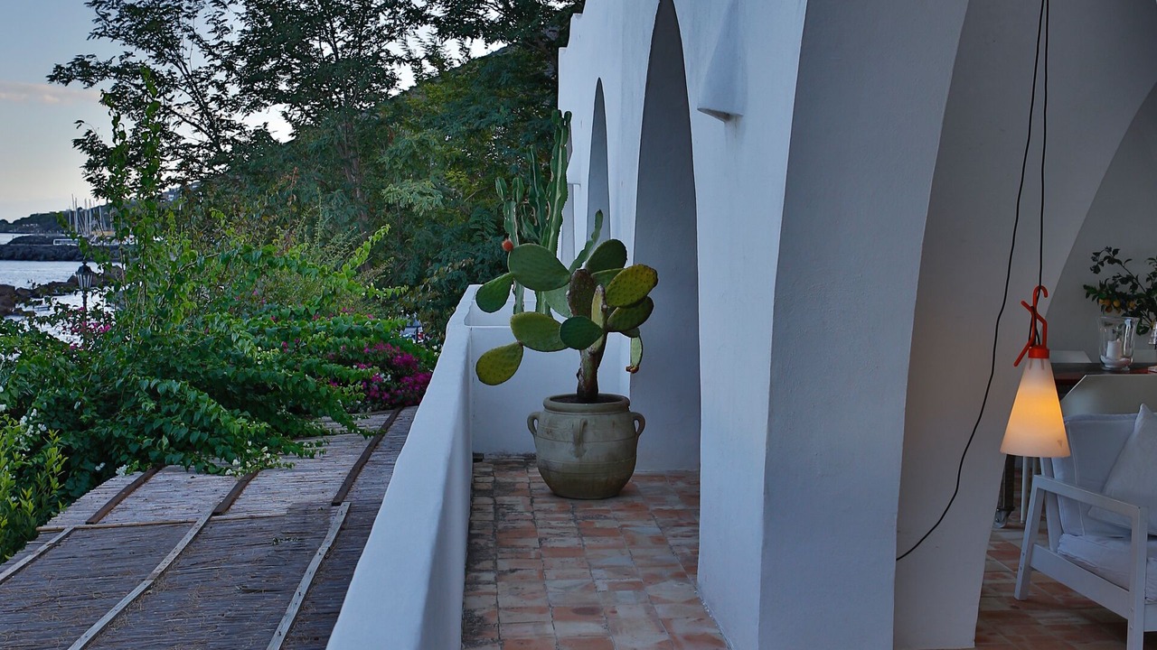 Photo of Patio Balcony in Santa Marina Salina