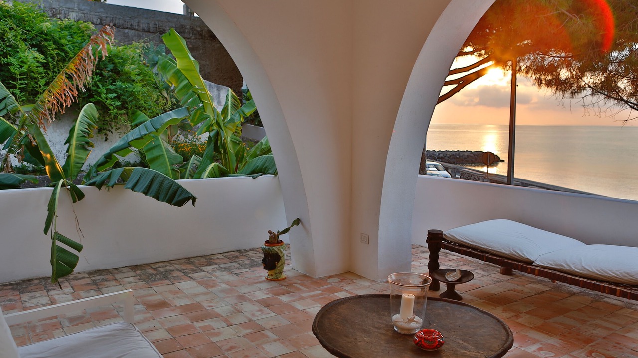 Photo of Patio Balcony in Santa Marina Salina