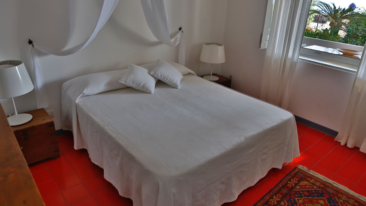 Photo of Bedroom in Santa Marina Salina