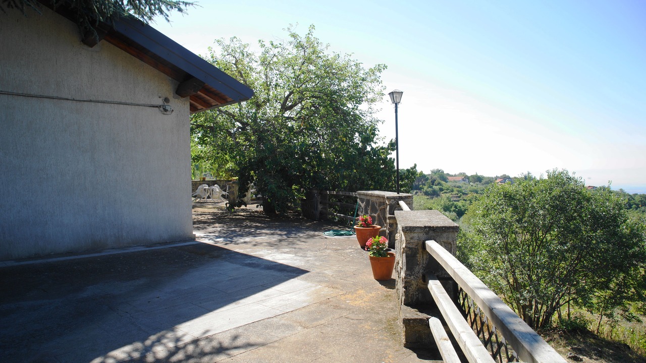 Photo of Outdoor in Ragalna