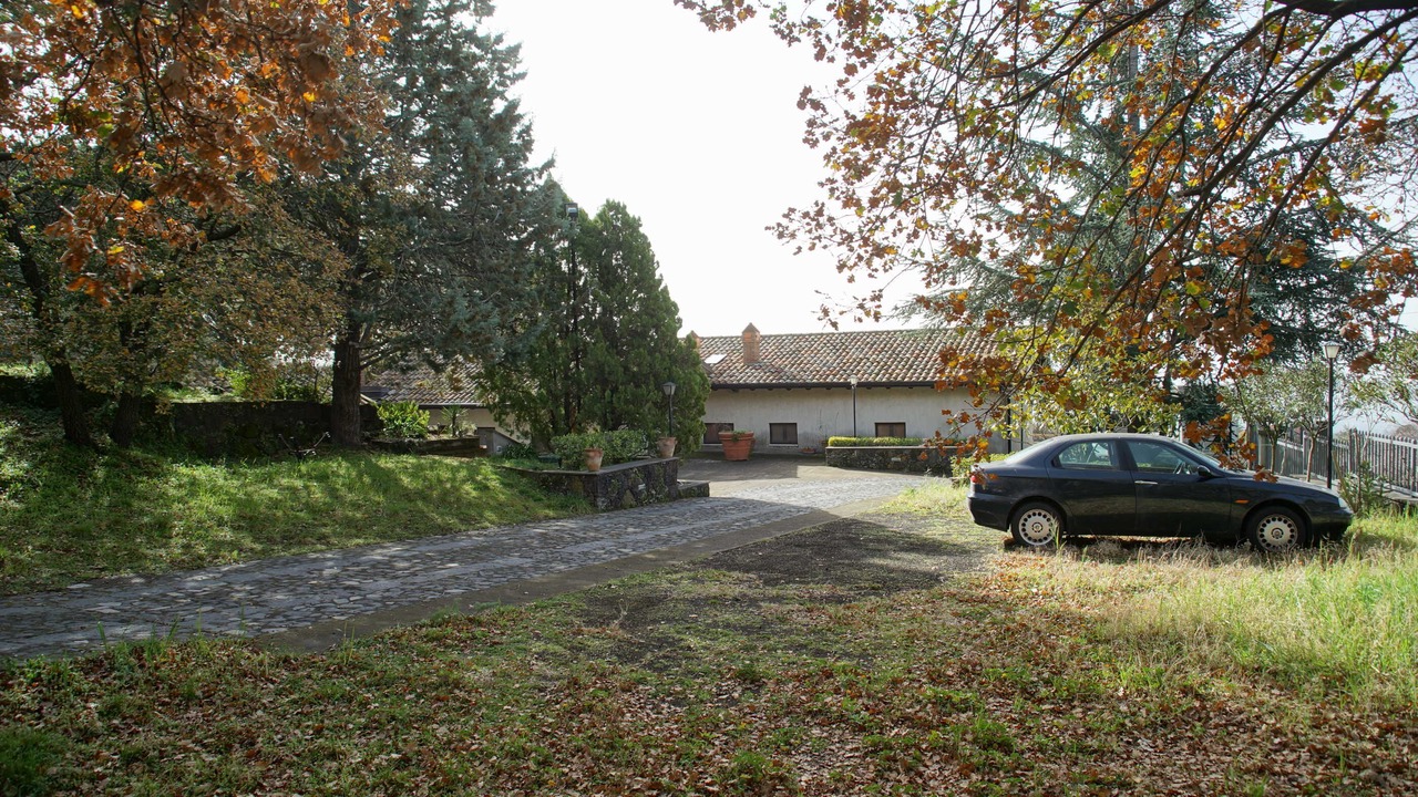 Photo of Outdoor in Ragalna