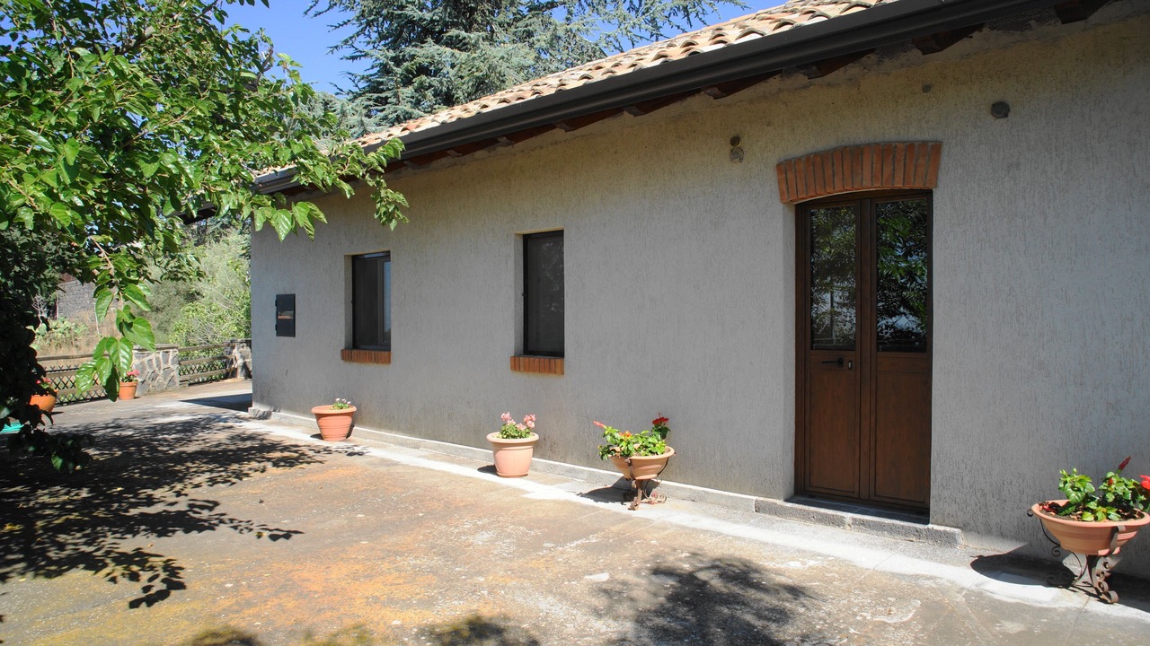 Photo of Outdoor in Ragalna