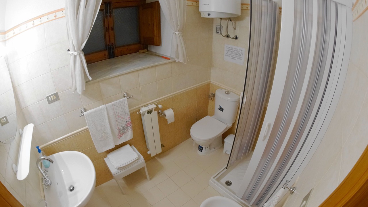 Photo of Bathroom in Ragalna