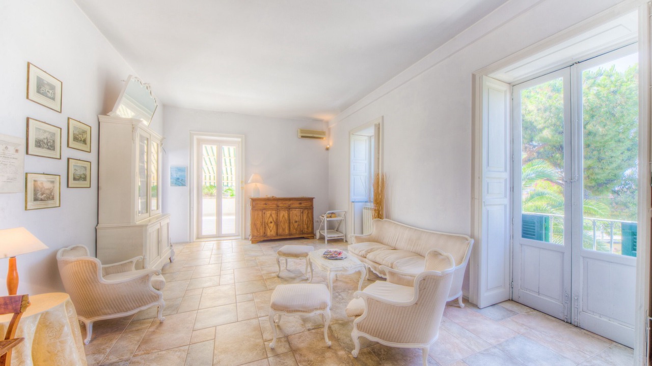 Photo of Livingroom in Acradina