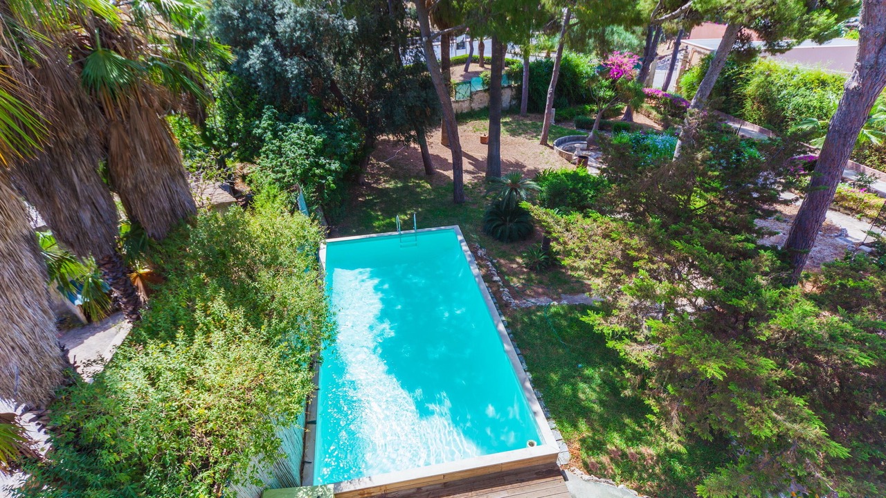 Photo of Outdoor in Acradina