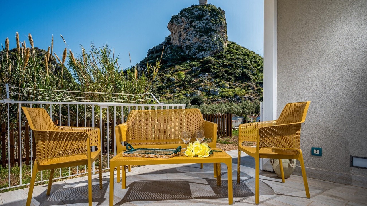 Photo of Patio Balcony in Scopello