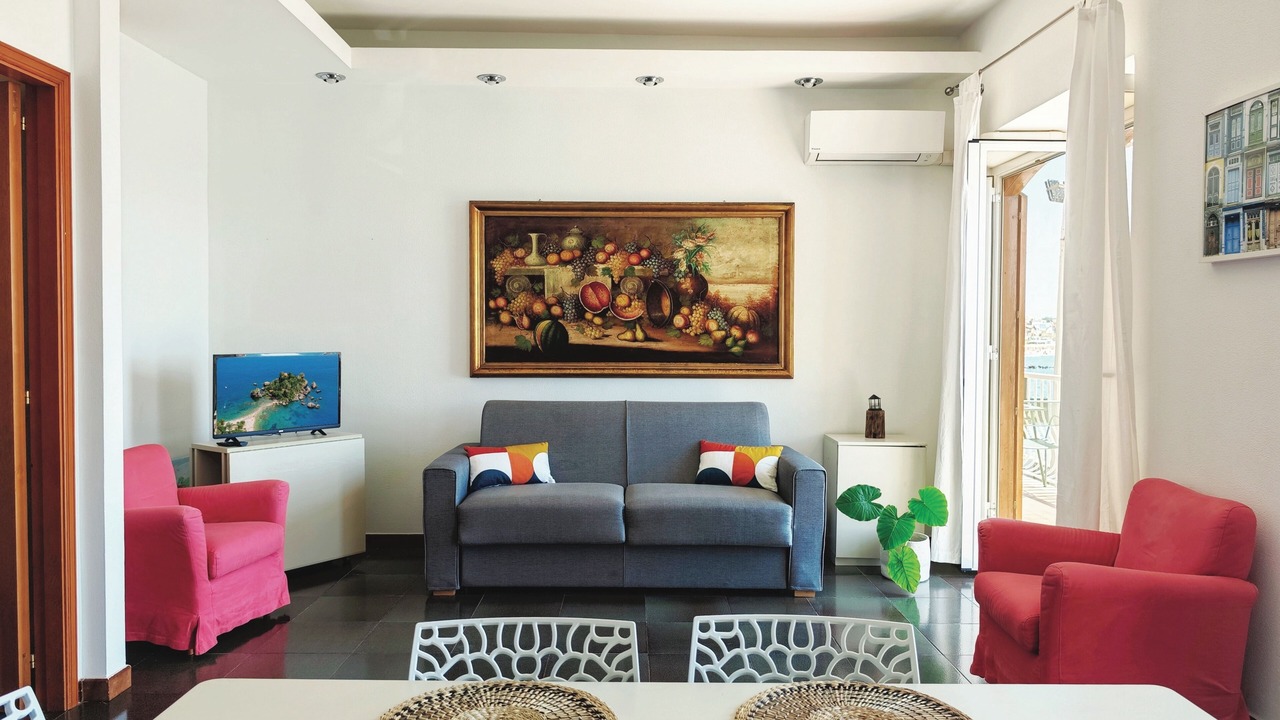 Photo of Livingroom in Giardini Naxos
