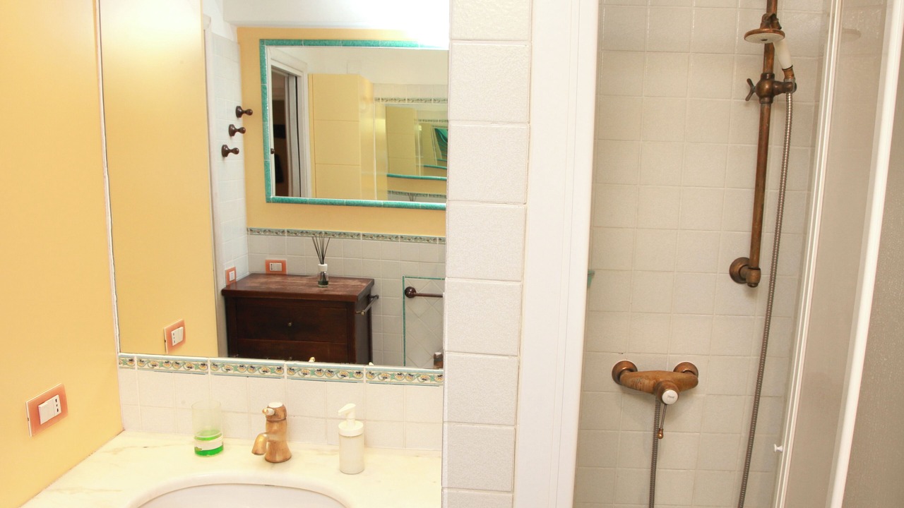 Photo of Bathroom in Furnari