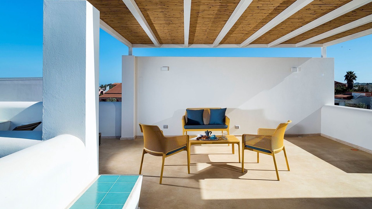 Photo of Patio Balcony in Reitani