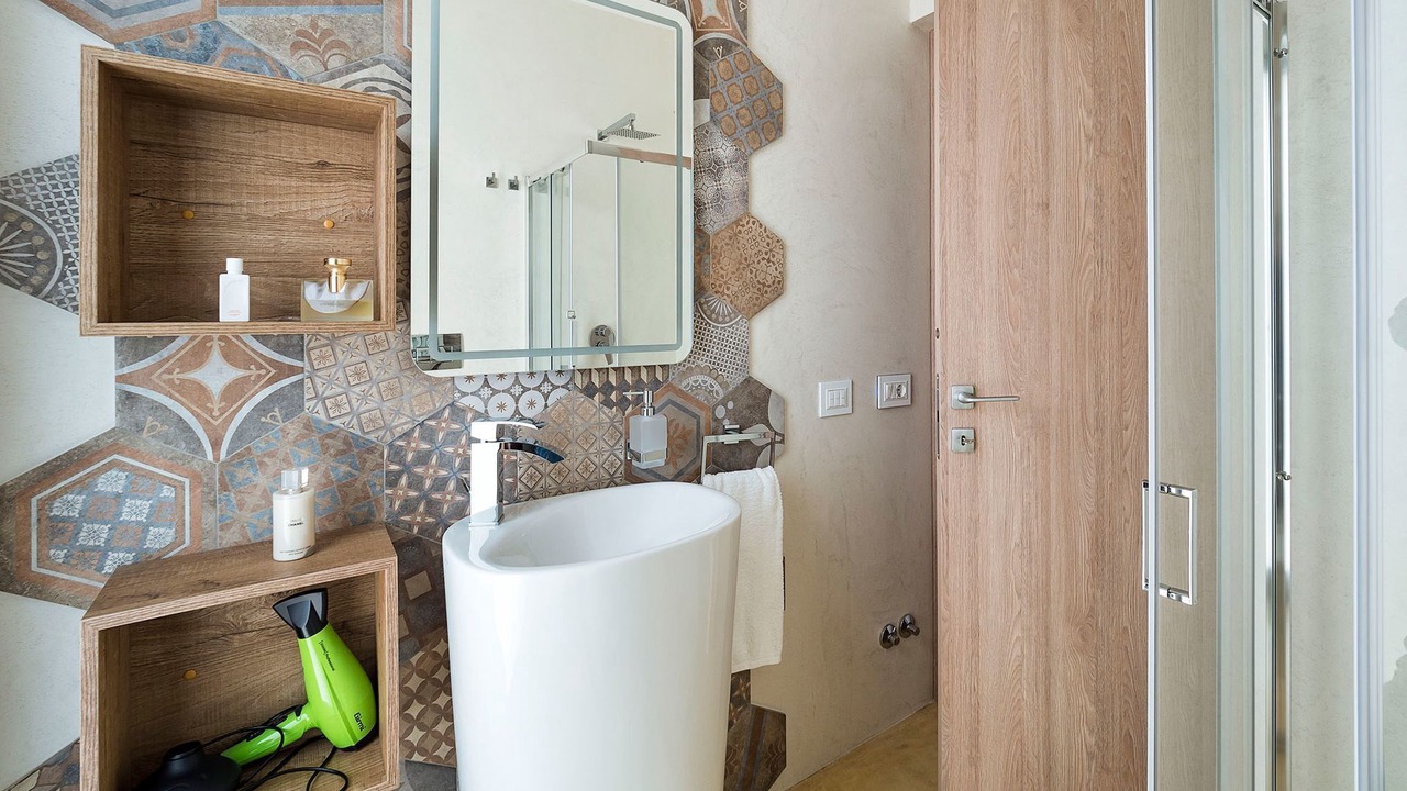 Photo of Bathroom in Reitani