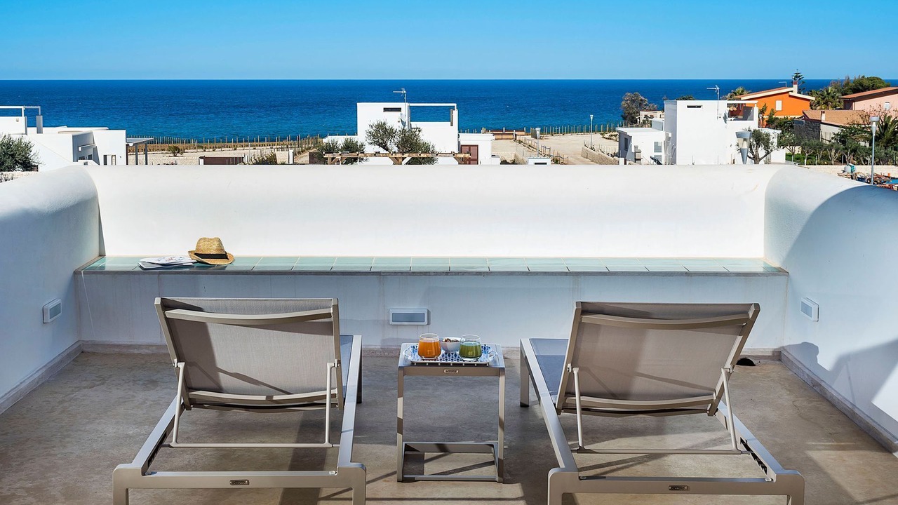 Photo of Patio Balcony in Reitani