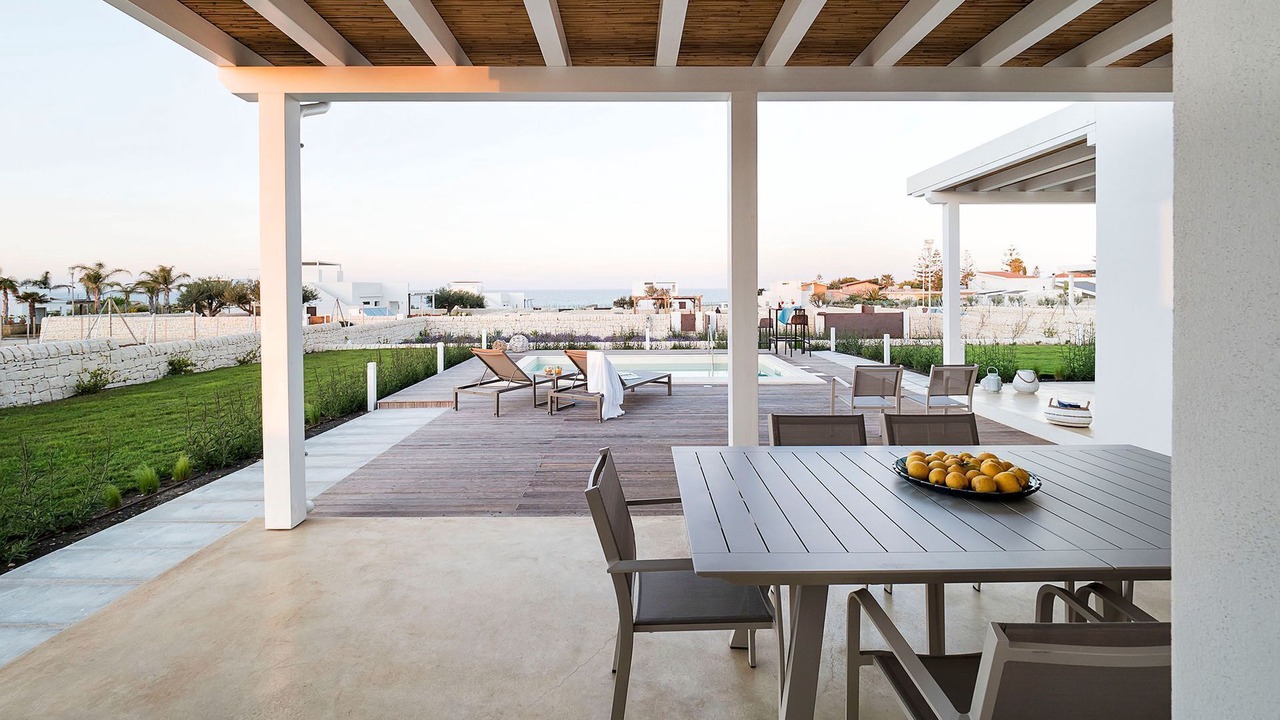 Photo of Patio Balcony in Reitani