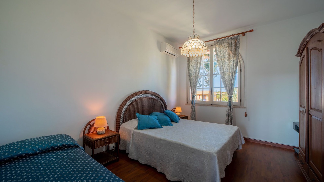 Photo of Bedroom in Arini