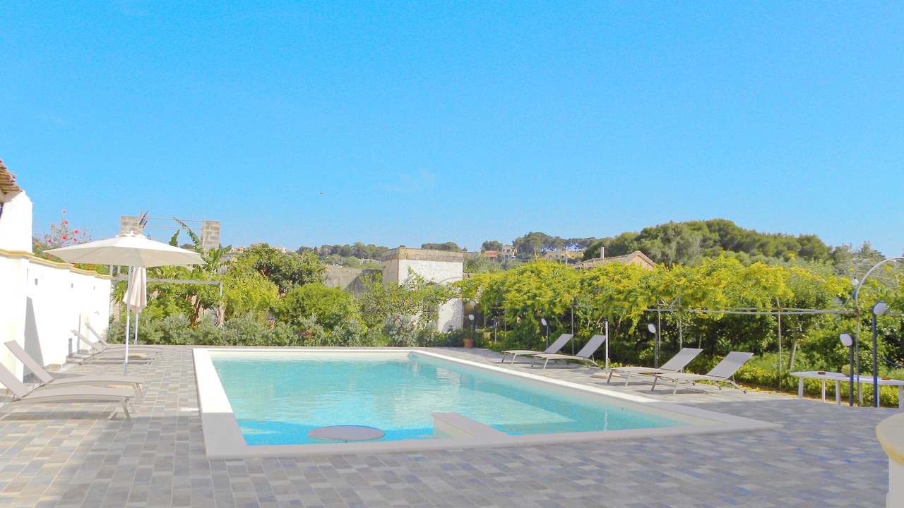 Photo of Outdoor in Arini