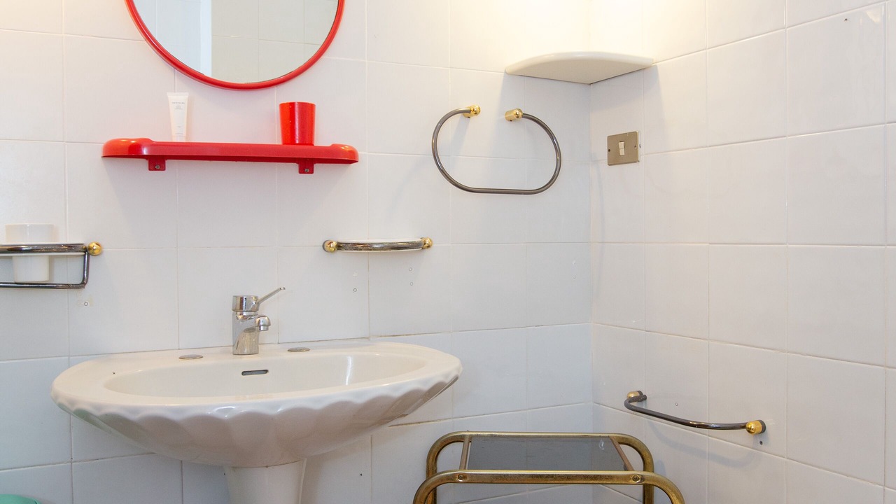 Photo of Bathroom in Capri Leone