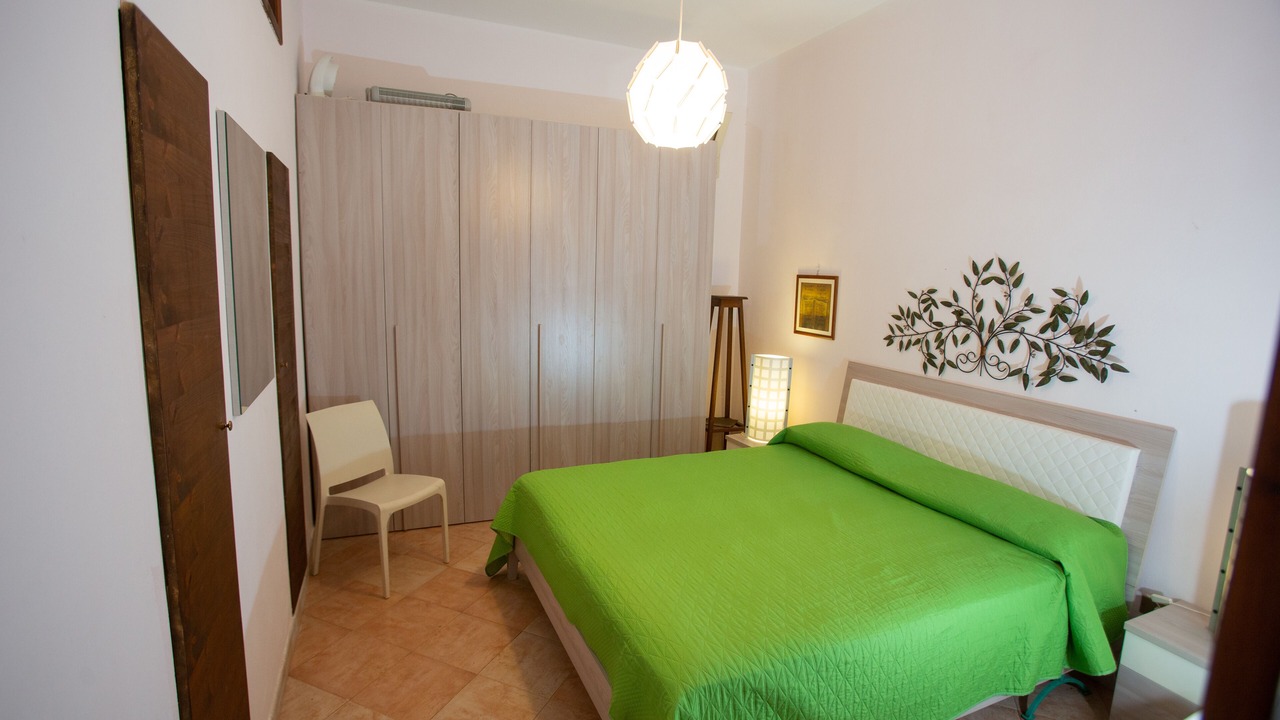 Photo of Bedroom in Capri Leone