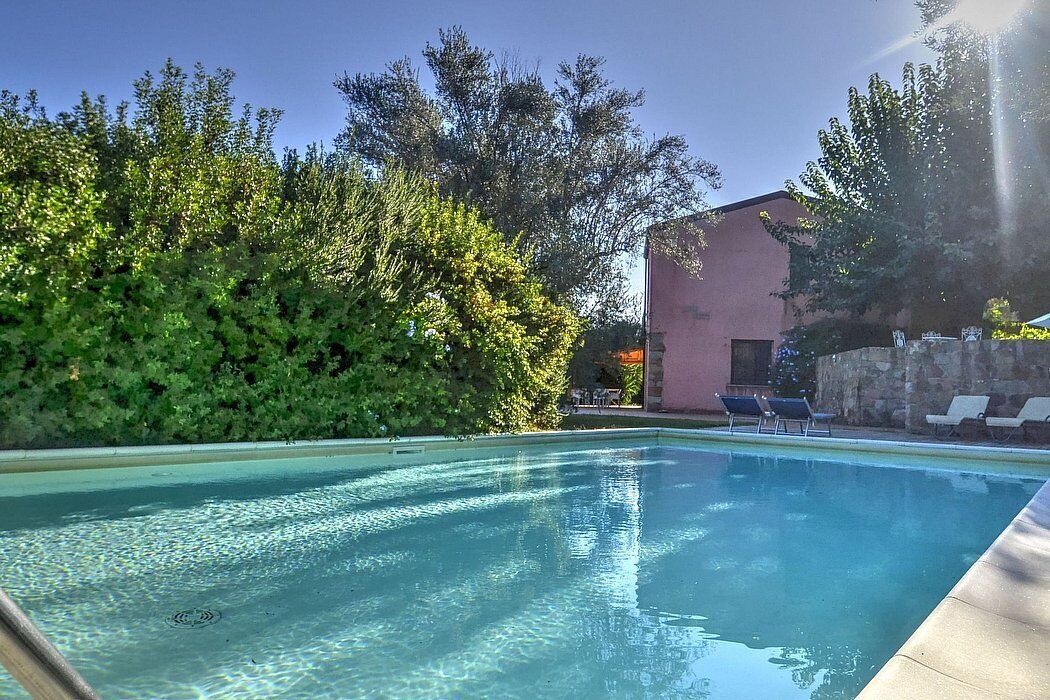 Photo of Outdoor in Mirto