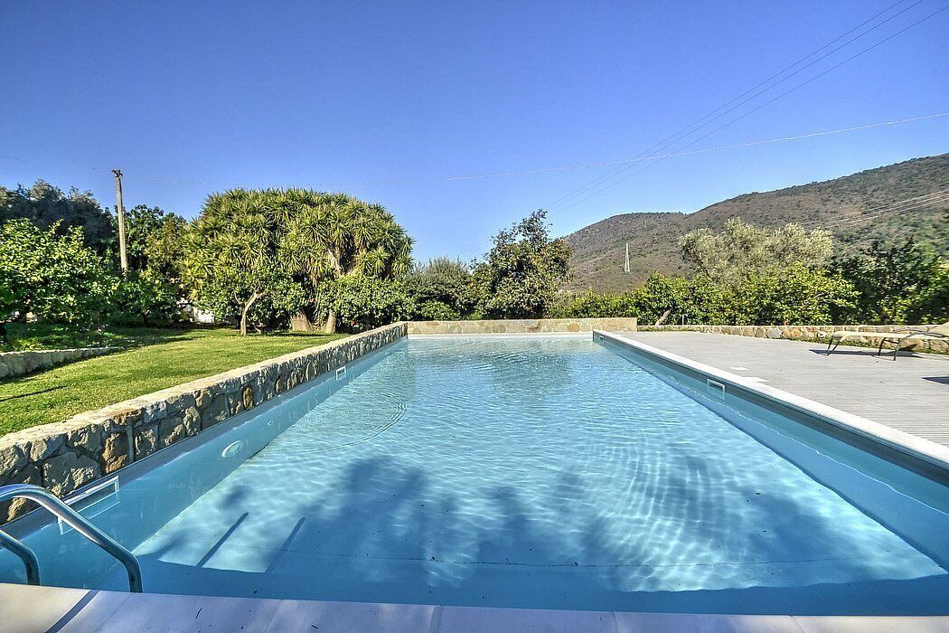 Photo of Outdoor in Mirto