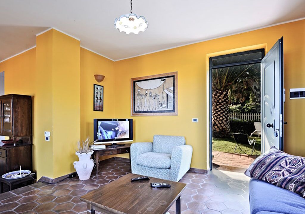 Photo of Livingroom in Patti