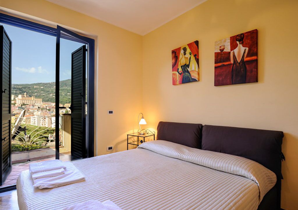 Photo of Bedroom in Patti
