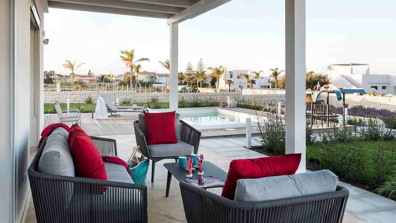 Photo of Patio Balcony in Reitani