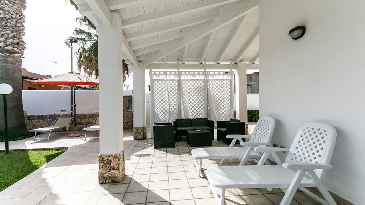 Photo of Patio Balcony in Reitani