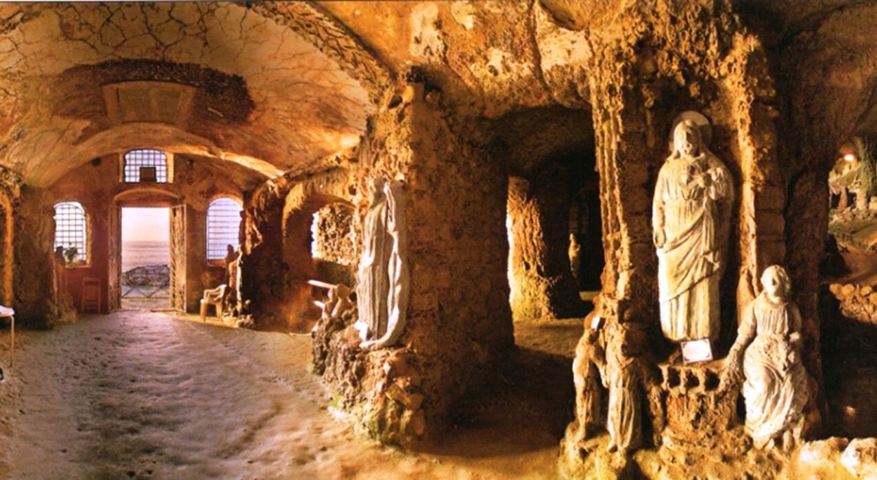 Photo of Others in Pizzo