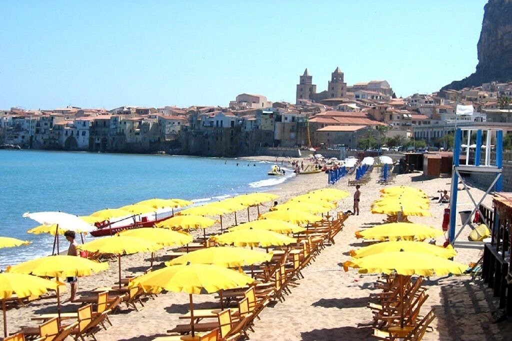 Photo of Others in Cefalu