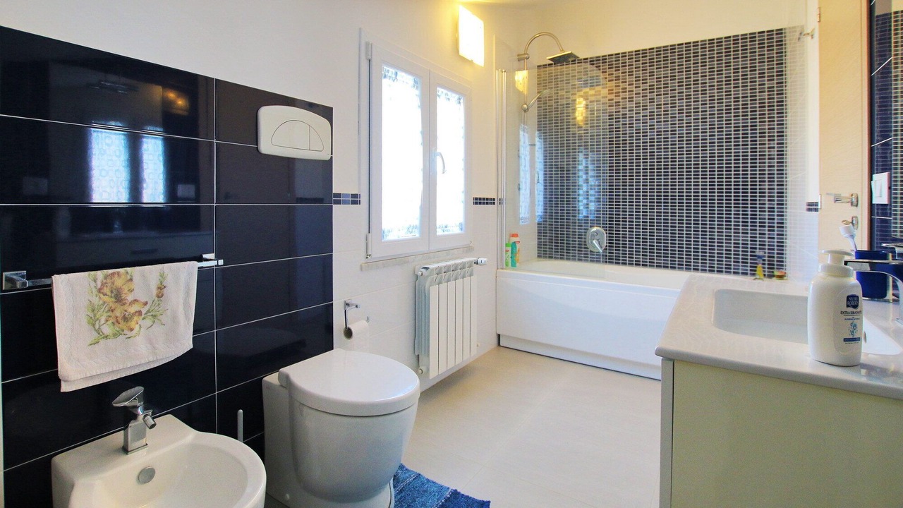 Photo of Bathroom in Piana Calzata