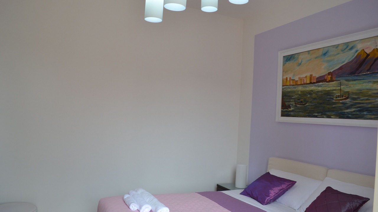 Photo of Bedroom in Patti