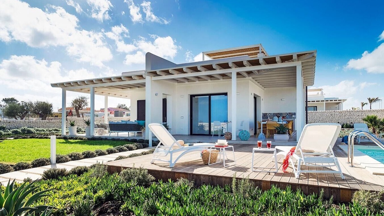 Photo of Patio Balcony in Reitani