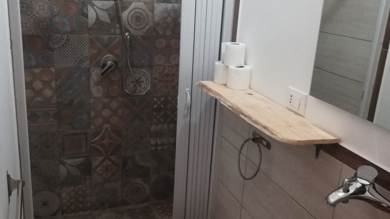 Photo of Bathroom in Kalsa