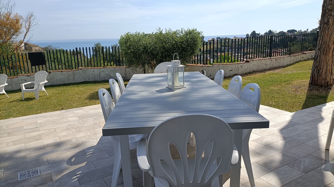 Photo of Outdoor in Costa Saracena-Castelluccio